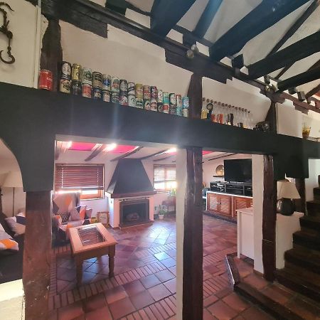 Duplex Con Garaje En Malasana Мадрид Екстериор снимка