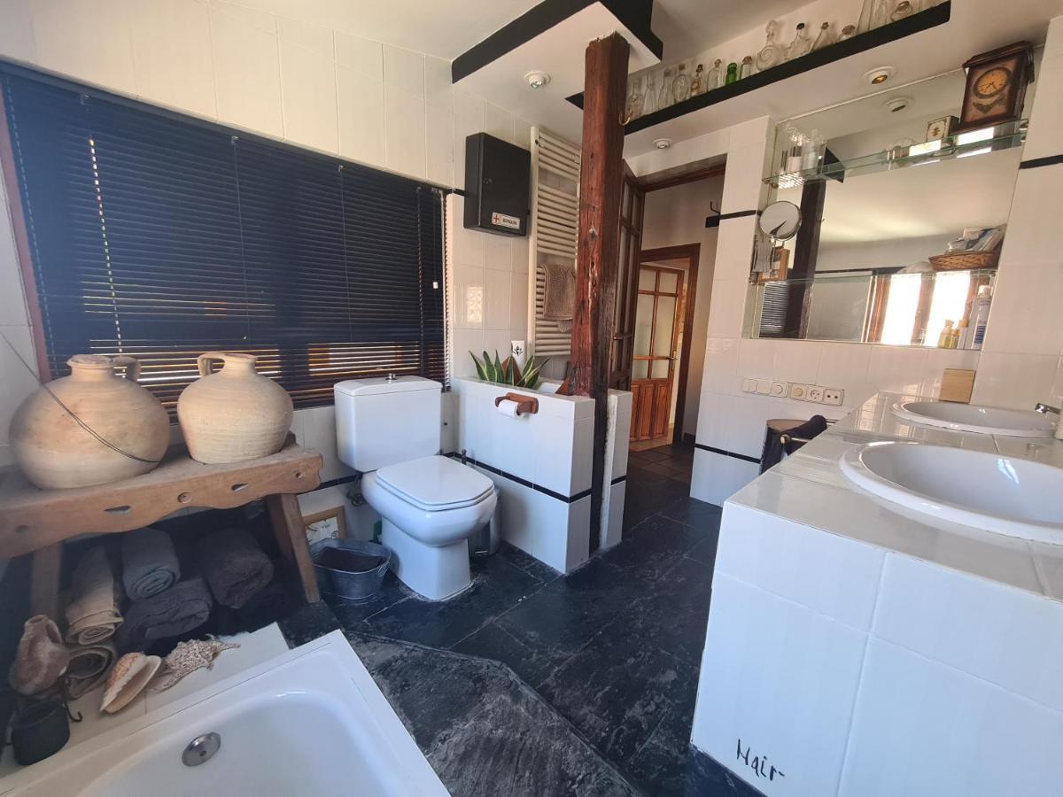 Duplex Con Garaje En Malasana Мадрид Екстериор снимка