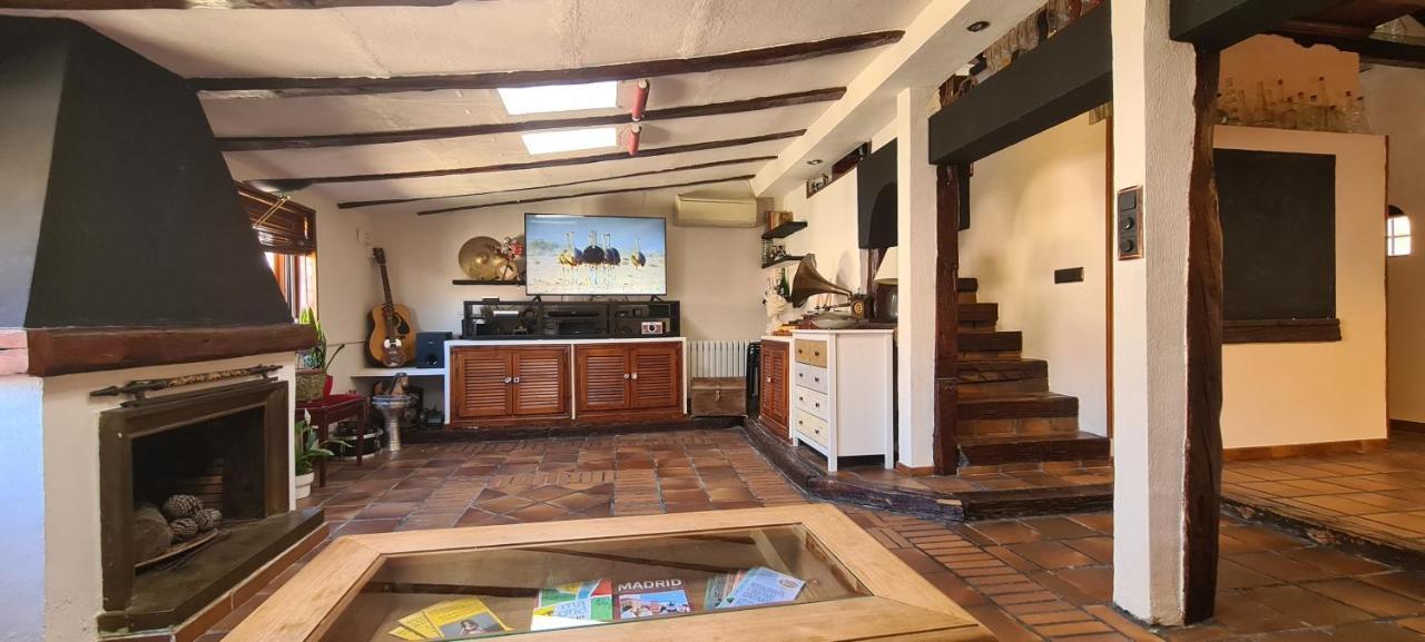 Duplex Con Garaje En Malasana Мадрид Екстериор снимка