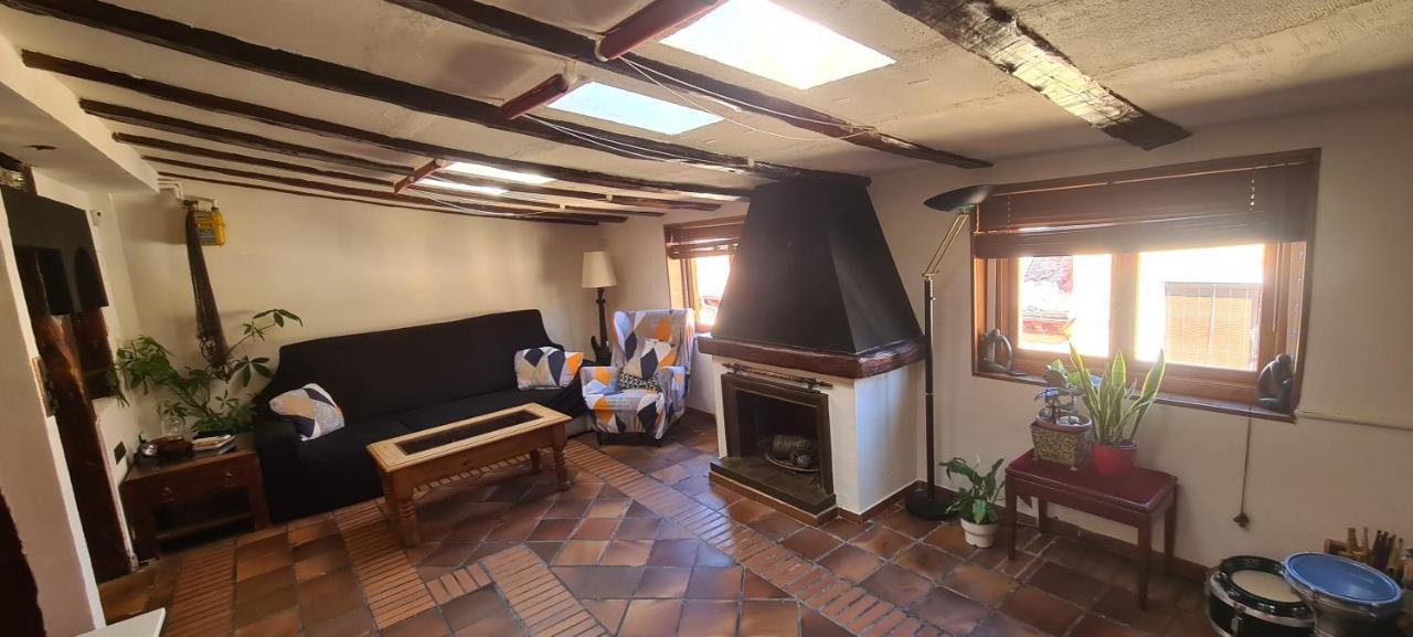 Duplex Con Garaje En Malasana Мадрид Екстериор снимка